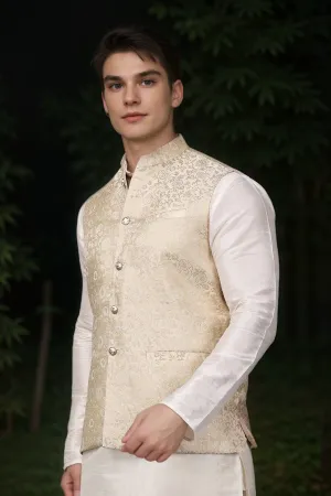 Ivory Glimmer Brocade Vasket