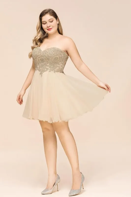 Stunning Strapless Chiffon Short Homecoming Dress Gold Appliques